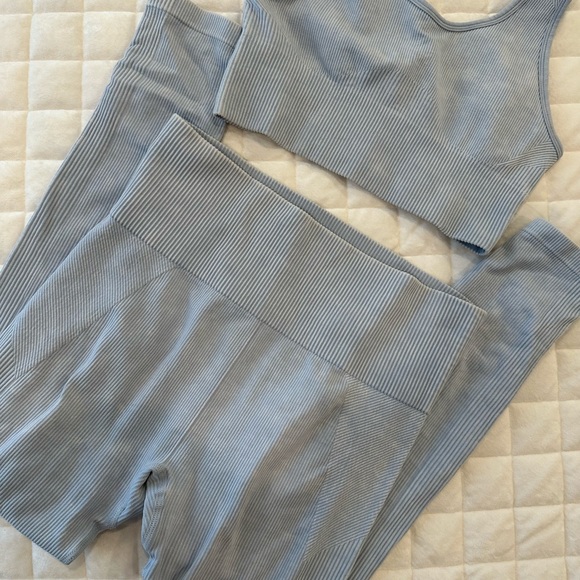 Workout set - Picture 2 of 3